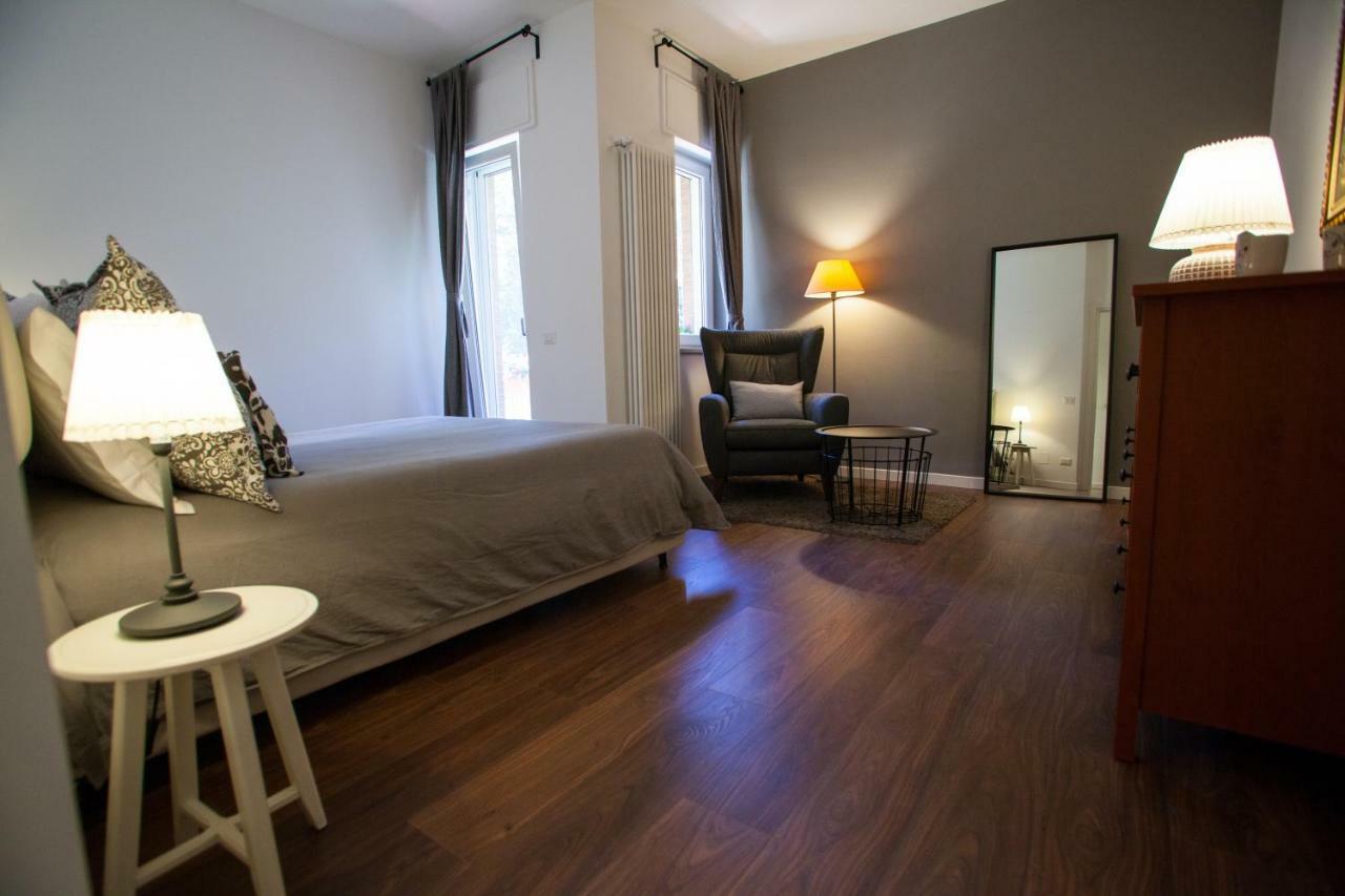 Apartment Oikos *